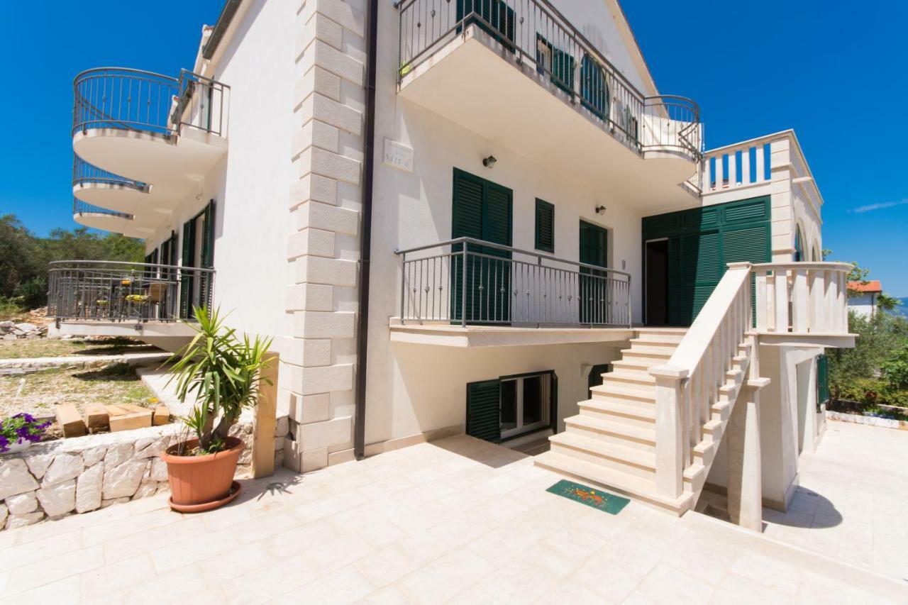 Guesthouse Vakans Slatine Exterior foto